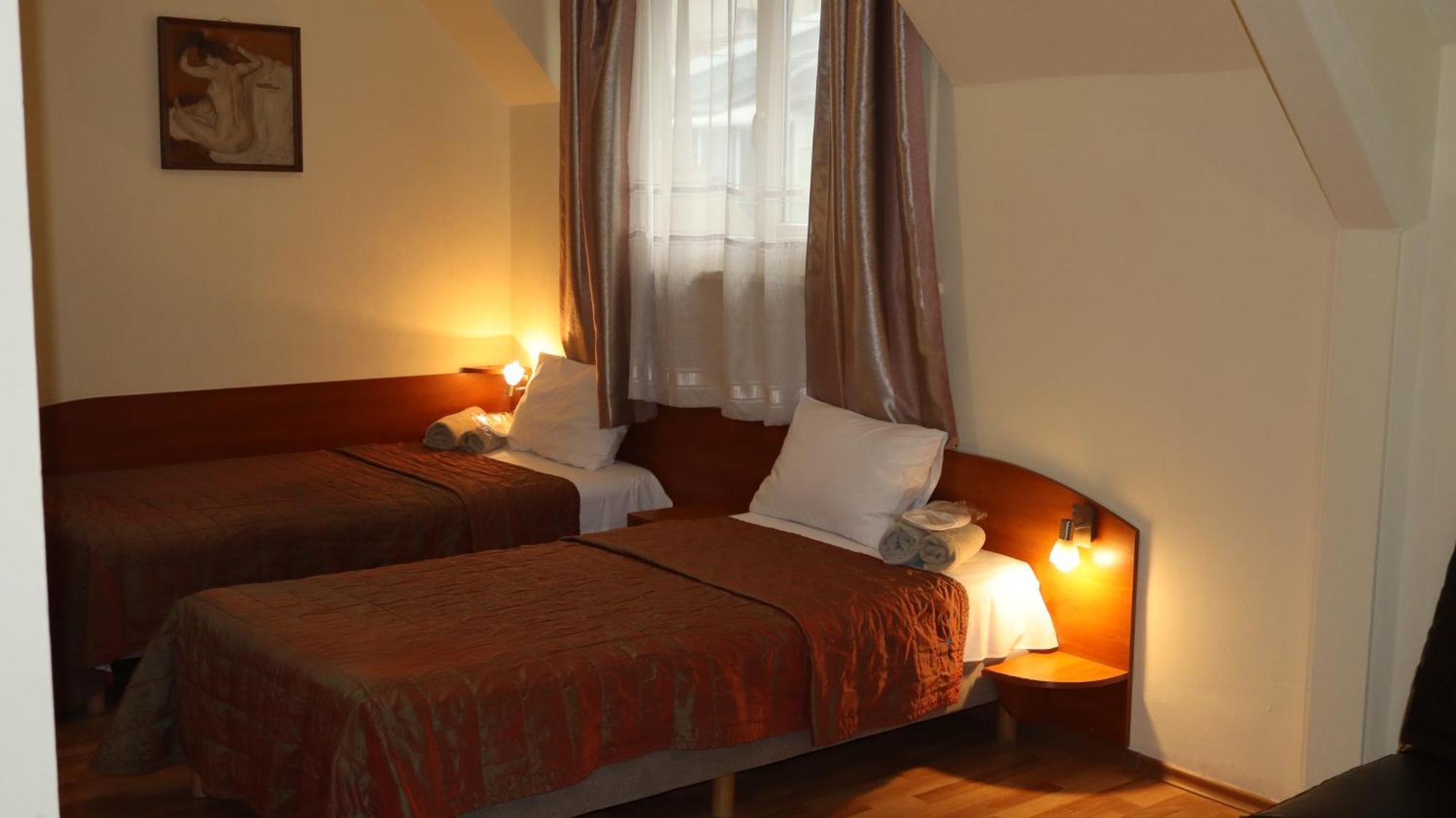 Hotel Palitra Warna Zewnętrze zdjęcie