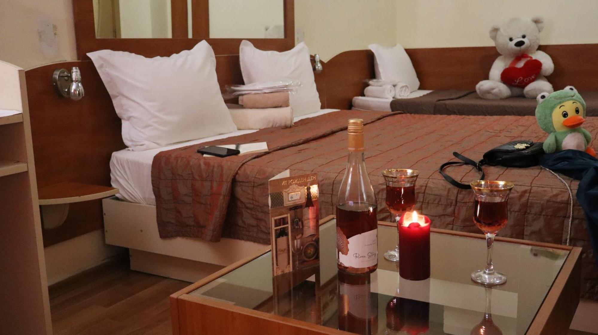 Hotel Palitra Warna Zewnętrze zdjęcie
