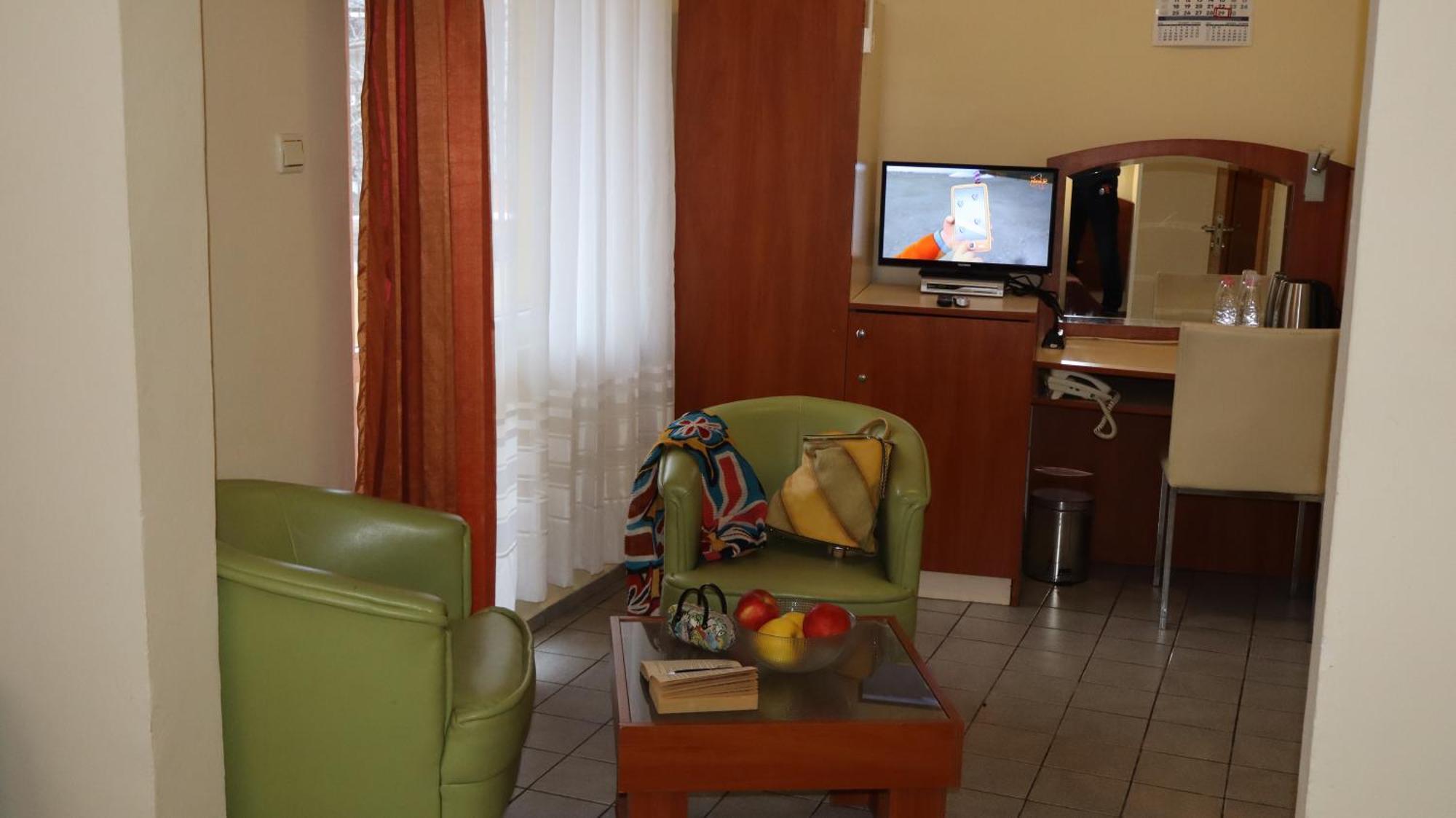 Hotel Palitra Warna Zewnętrze zdjęcie