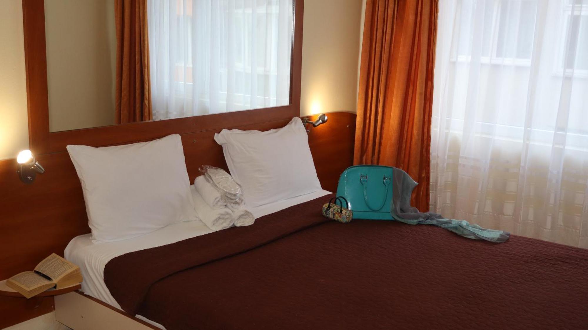 Hotel Palitra Warna Zewnętrze zdjęcie