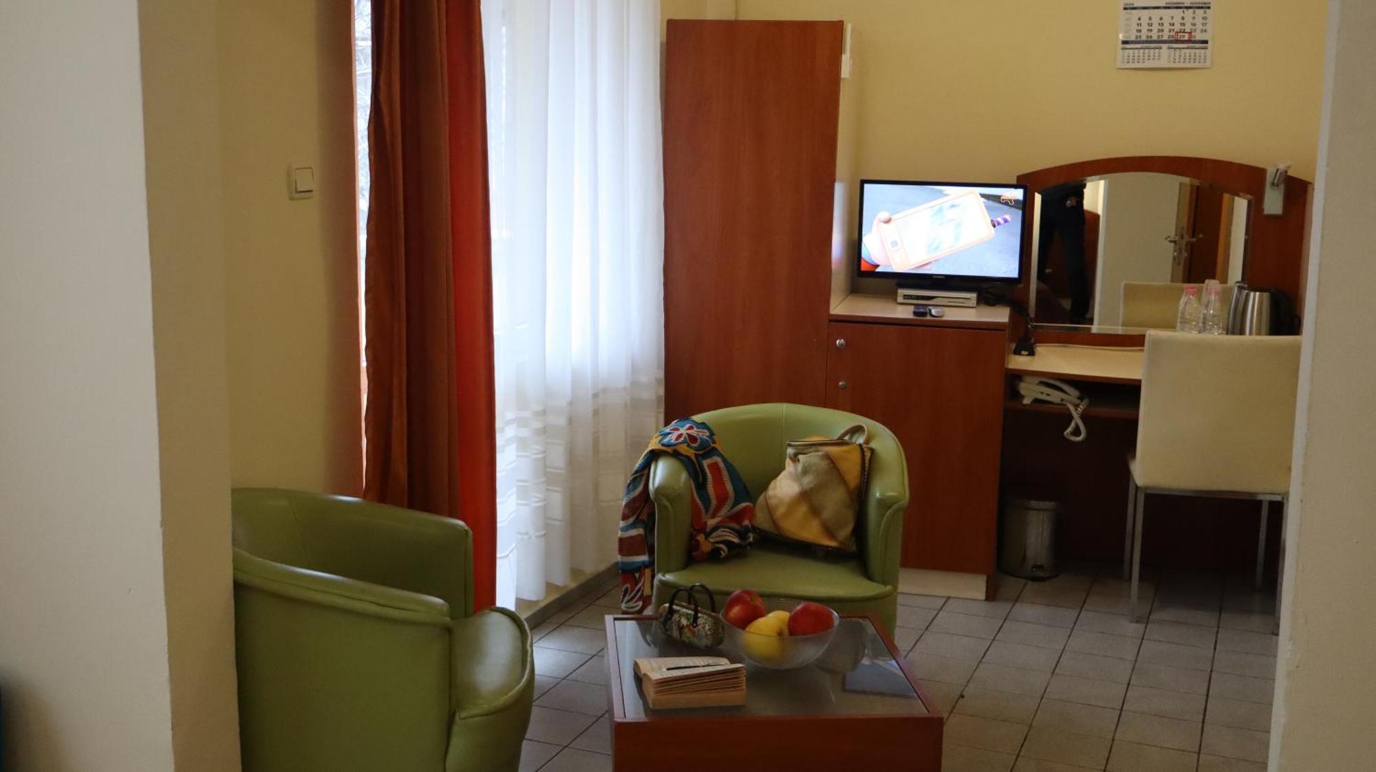 Hotel Palitra Warna Zewnętrze zdjęcie