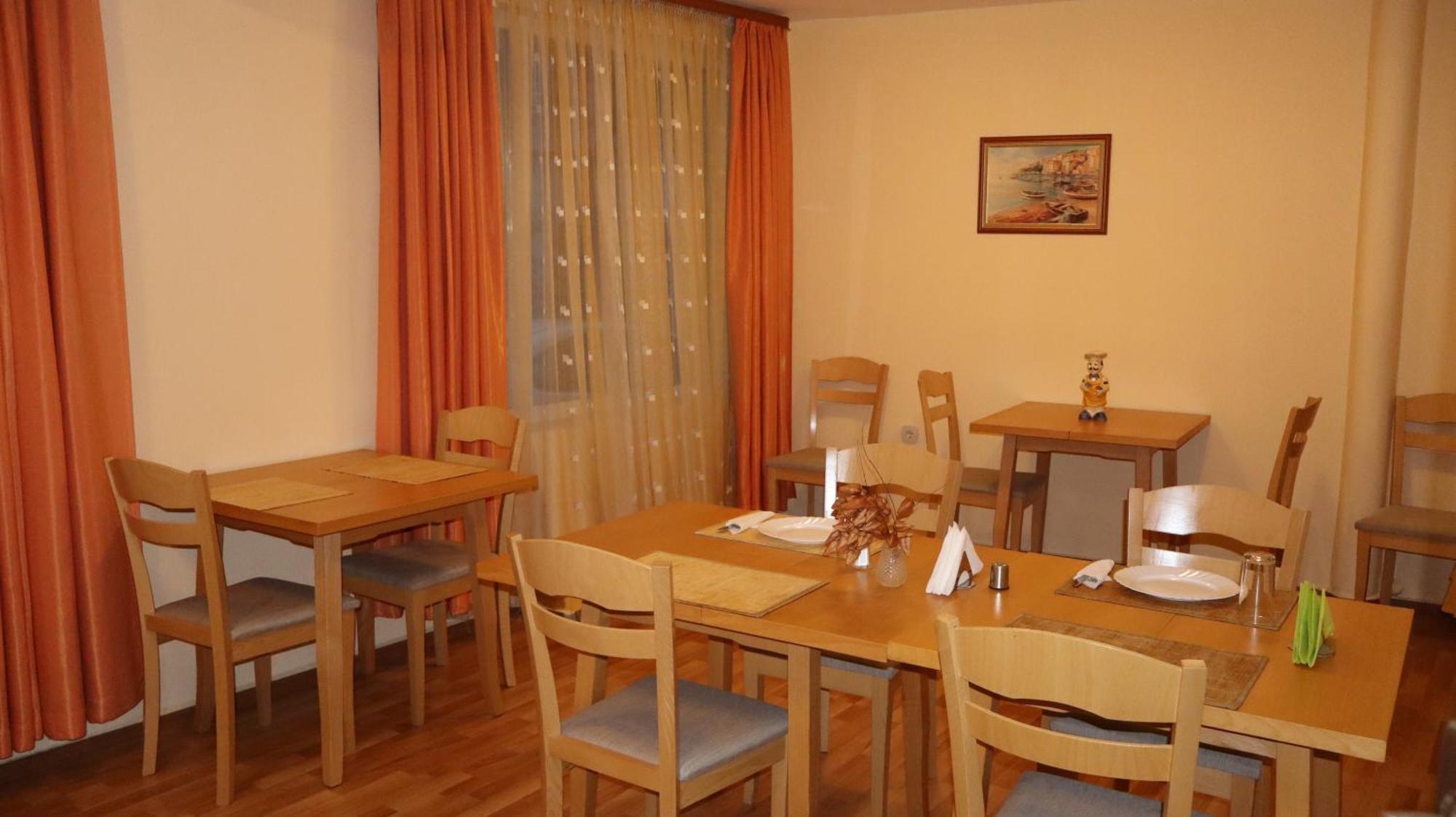 Hotel Palitra Warna Zewnętrze zdjęcie