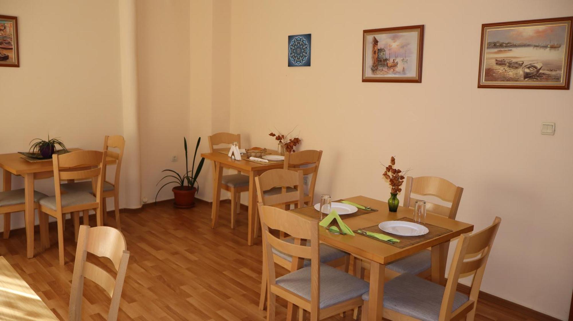 Hotel Palitra Warna Zewnętrze zdjęcie