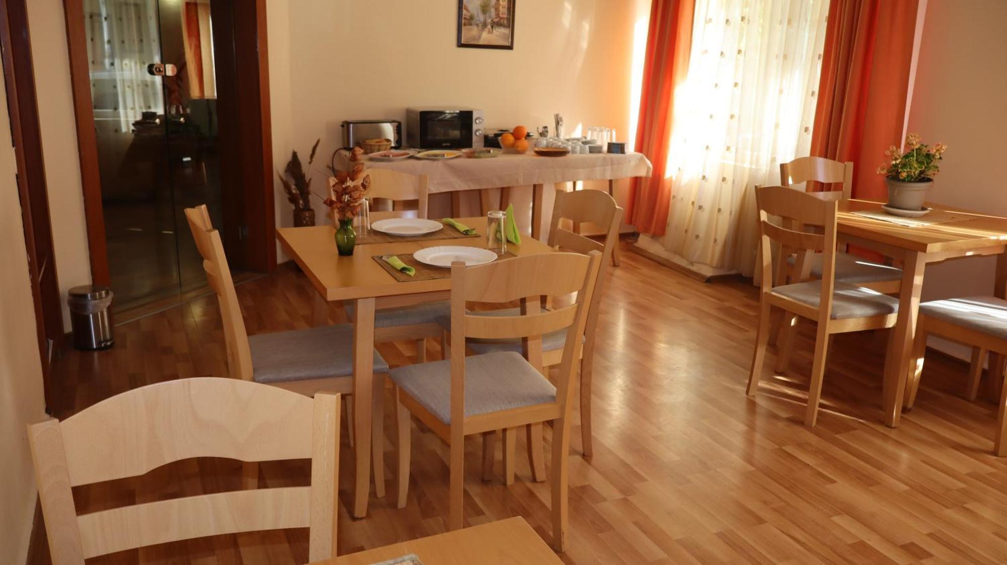 Hotel Palitra Warna Zewnętrze zdjęcie