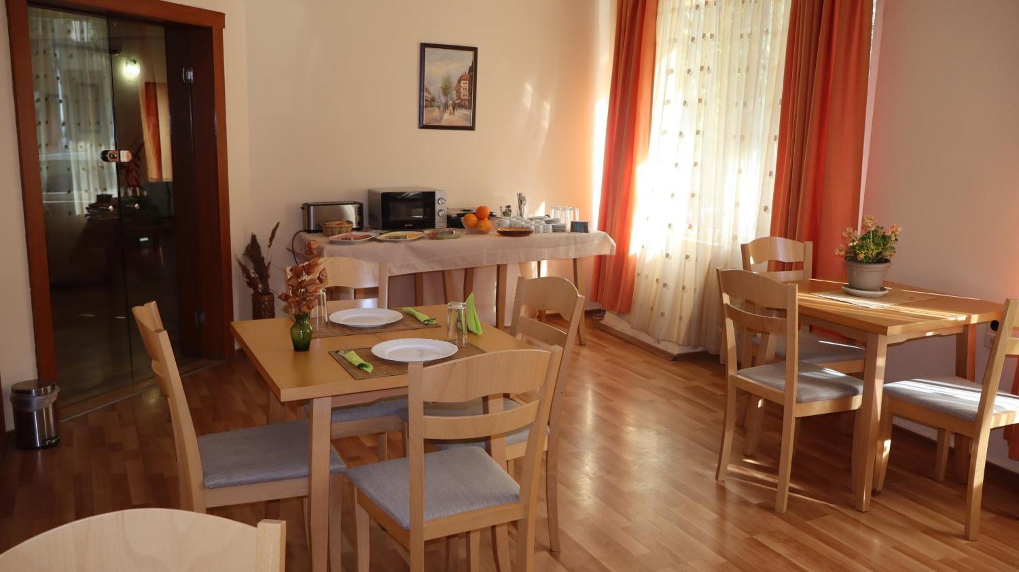 Hotel Palitra Warna Zewnętrze zdjęcie